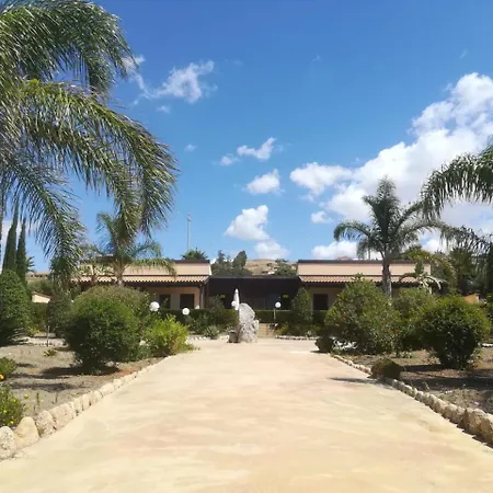 بيت ضيافة Corte Della Jbsa 4*